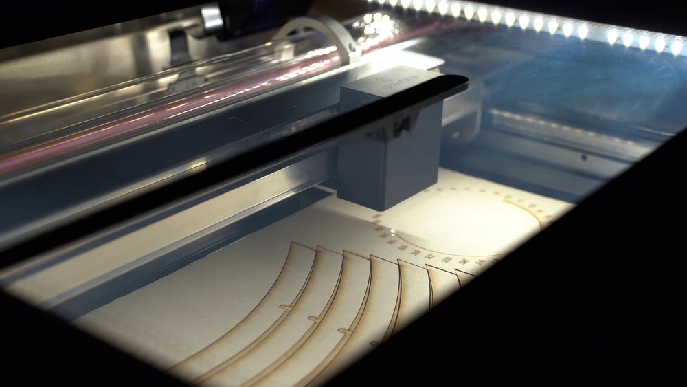Glowforge cutting plywood