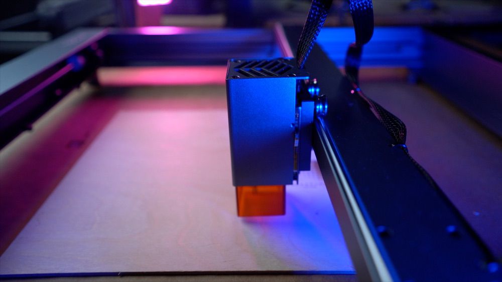 xTool D1 Laser Engraver: Metal Wheels