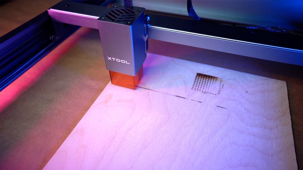 xTool D1 Laser Engraver Shot